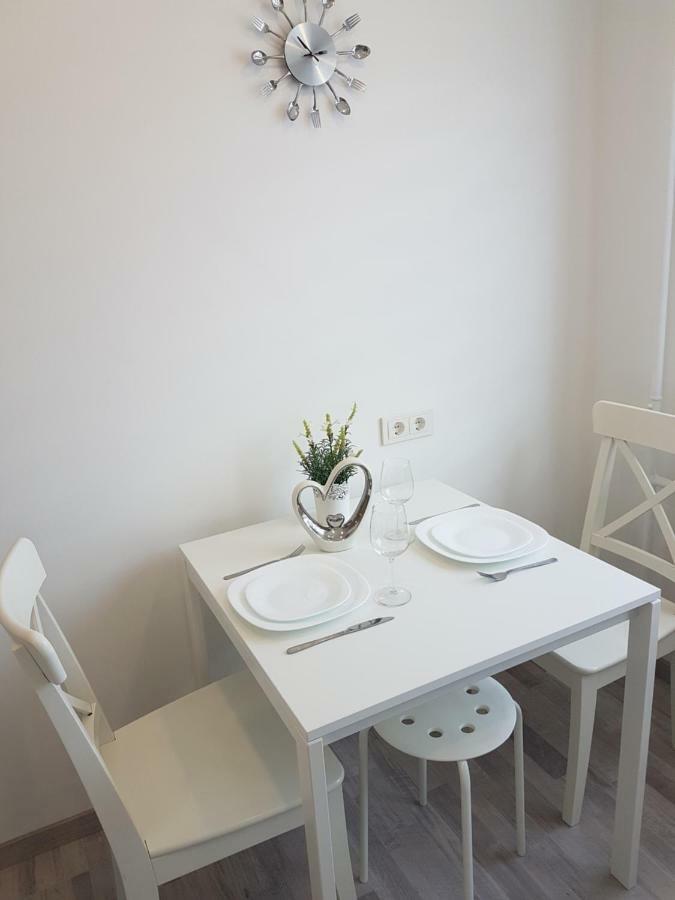 J&E Neries Apartment Kaunas Eksteriør bilde