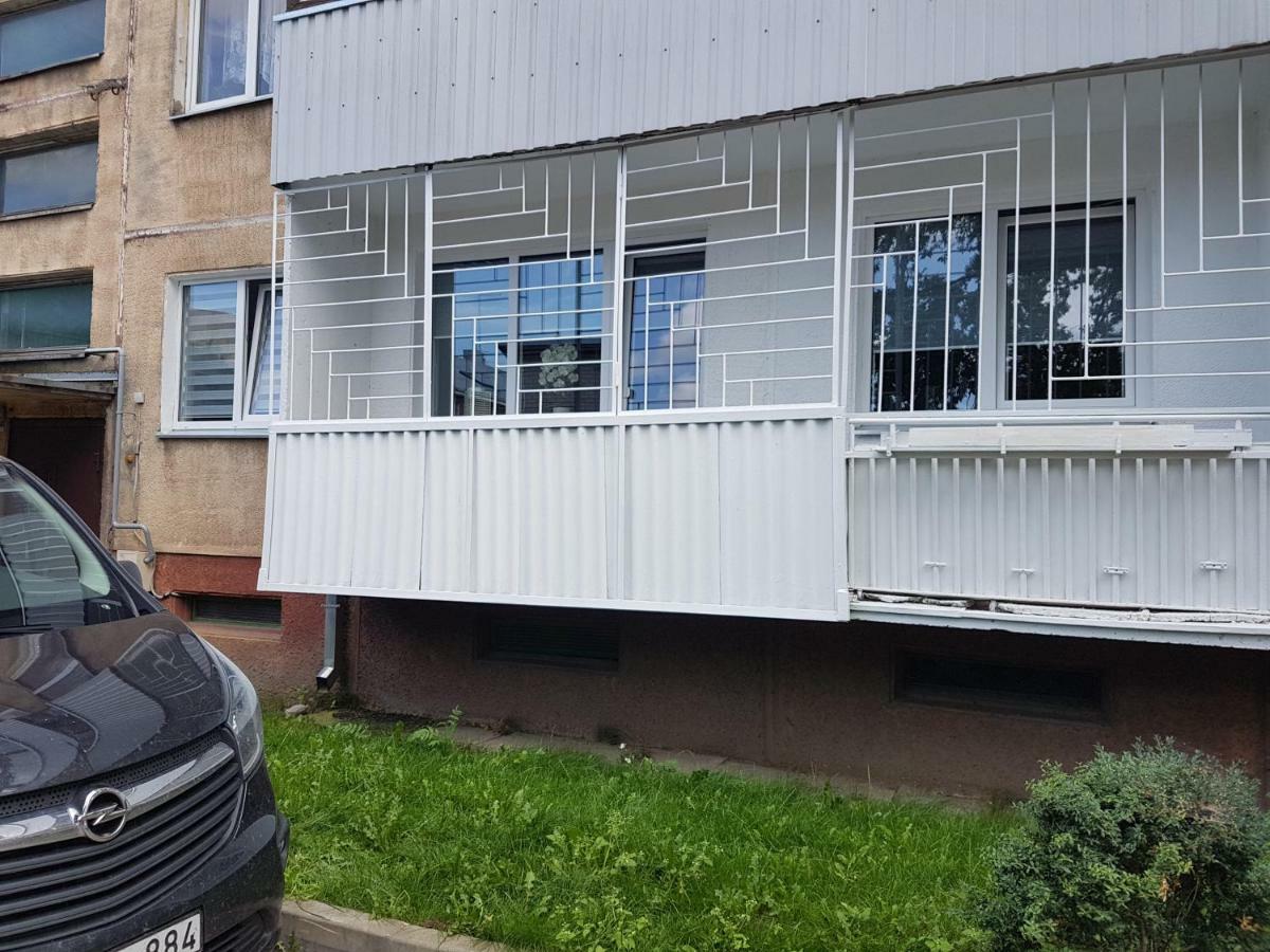 J&E Neries Apartment Kaunas Eksteriør bilde